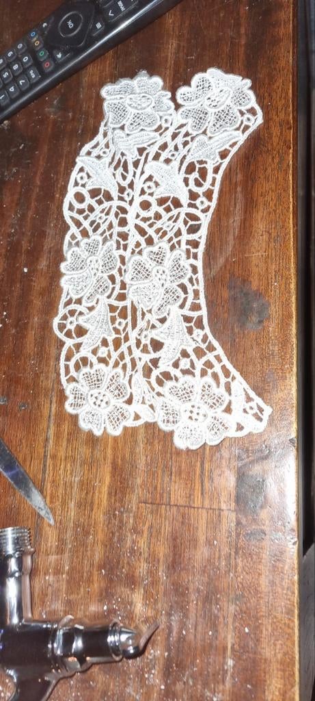 Schoenendoos vol kant voor creatieve projecten, Ophalen of Verzenden