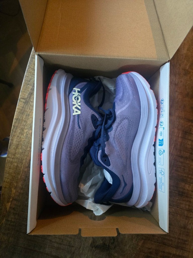 Hoka Kawani 3 - NIEUW IN DOOS - Maat 38 2/3 (US 7) - Dames, Overige merken, Hardloopschoenen, Nieuw, Ophalen of Verzenden