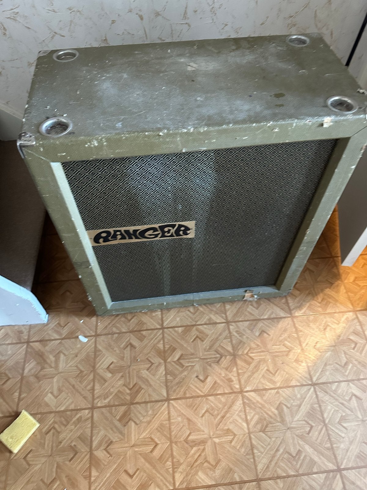 Ranger Box Bass 120W Basgitaarversterker, Ophalen, Gebruikt, Basgitaar, 100 watt of meer