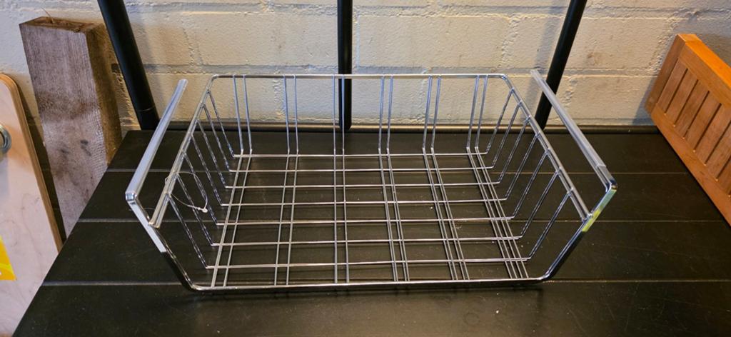 Metalen opbergmand voor onder plank - Zilverkleurig 2 stuks, Ophalen, Overige materialen, Mand, Nieuw