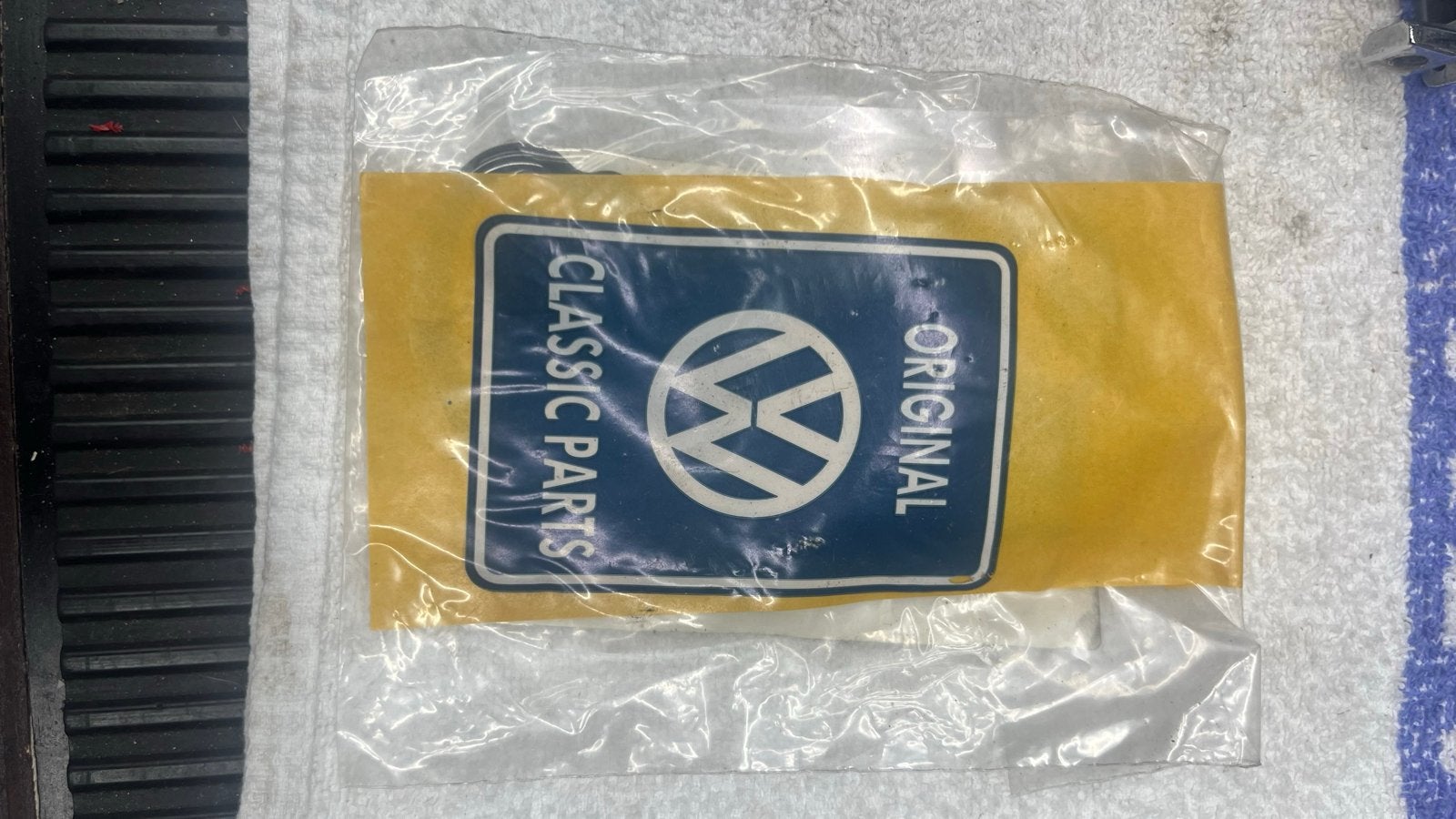 VW Golf Cabriolet Classic Line Embleem/Sticker, Ophalen of Verzenden