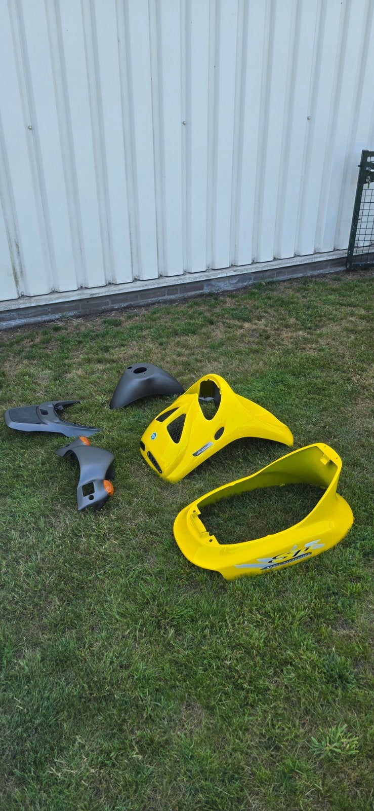 Sp98 kappen orgineel, Fietsen en Brommers, Brommeronderdelen | Scooters, Ophalen, Zo goed als nieuw, Kap, Piaggio