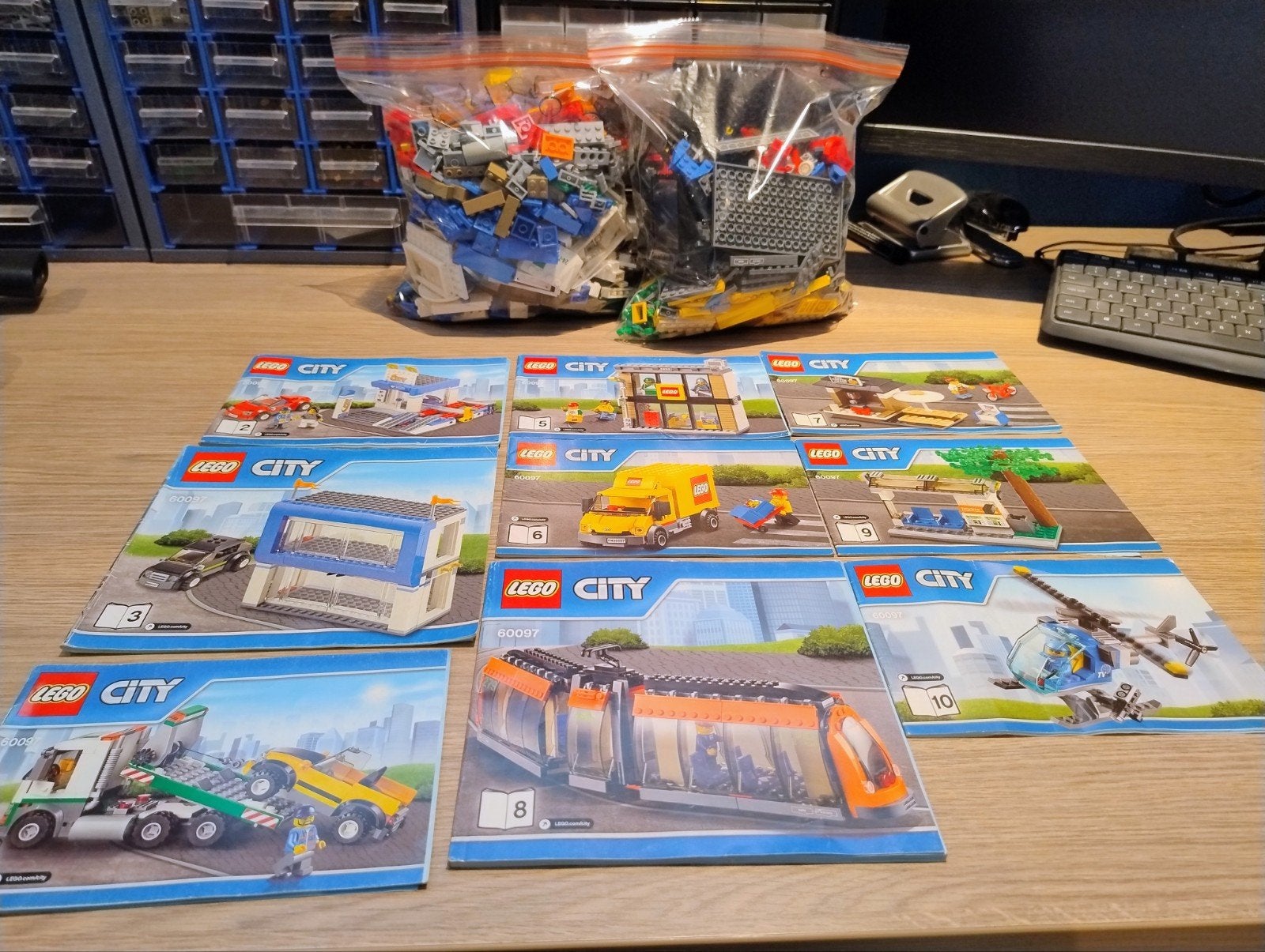 Lego City - Stadsplein (60097), Kinderen en Baby's, Speelgoed | Duplo en Lego, Compleet, City, Lego, Ophalen of Verzenden