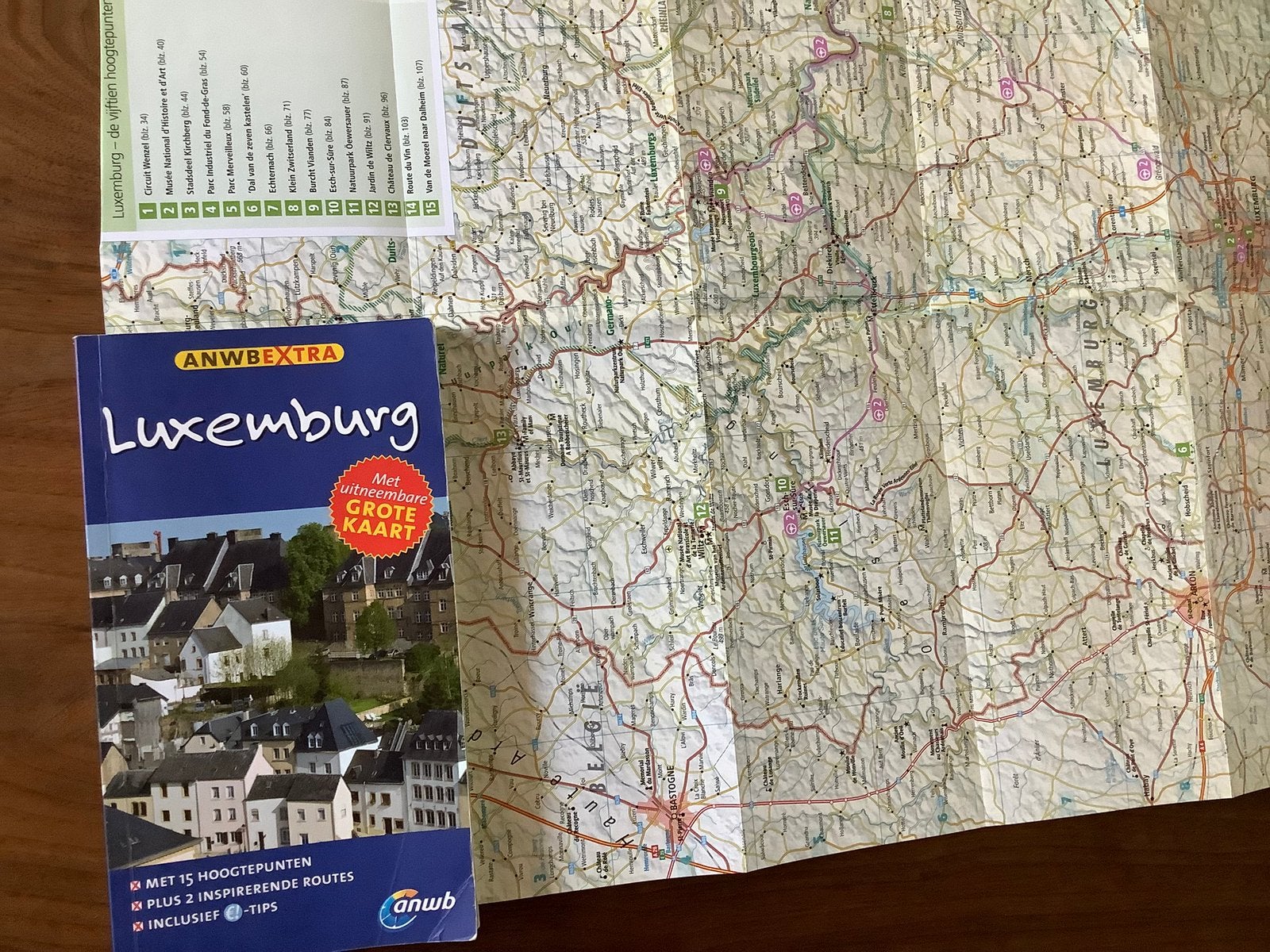 Luxemburg ANWB reisgids + kaart, Ophalen of Verzenden, Zo goed als nieuw