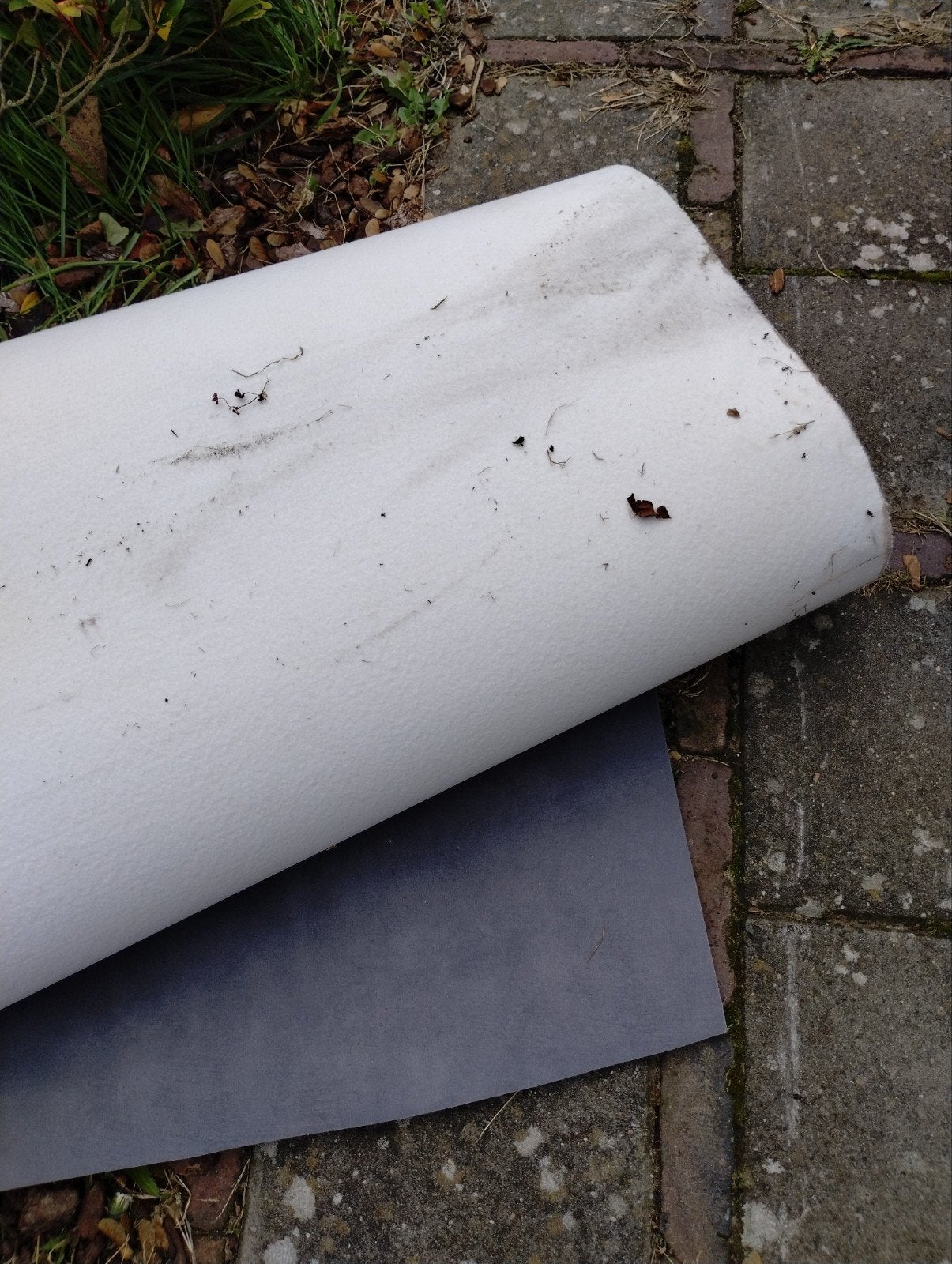 Gratis af te halen: Grijze Novilon vloerbedekking (ca. 4x3m), Huis en Inrichting, Ophalen, Gebruikt, Grijs, Vinyl