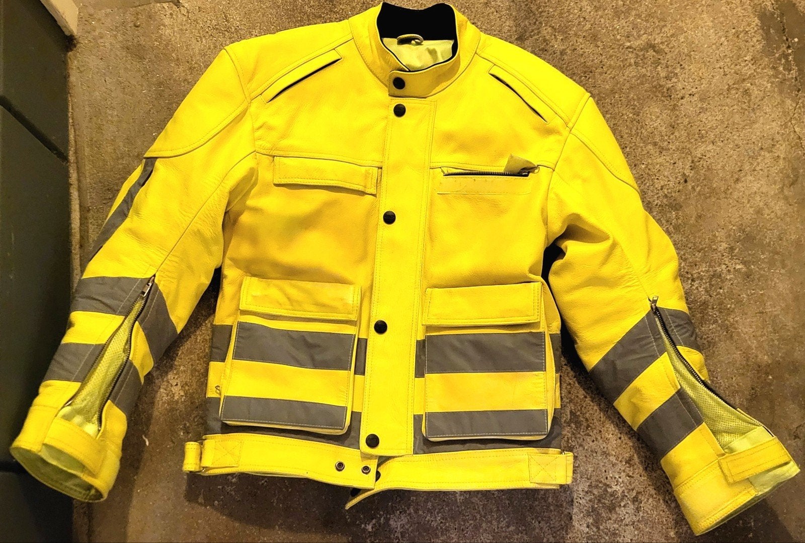 Restyle motorjas fluor geel maat s, Ophalen, Zo goed als nieuw