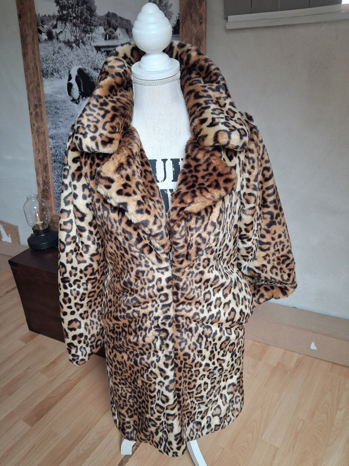 Nieuwe Luipaardprint Winterjas Maat 36 - Eyecatcher!, Yuxuan, Bruin, Nieuw, Ophalen of Verzenden