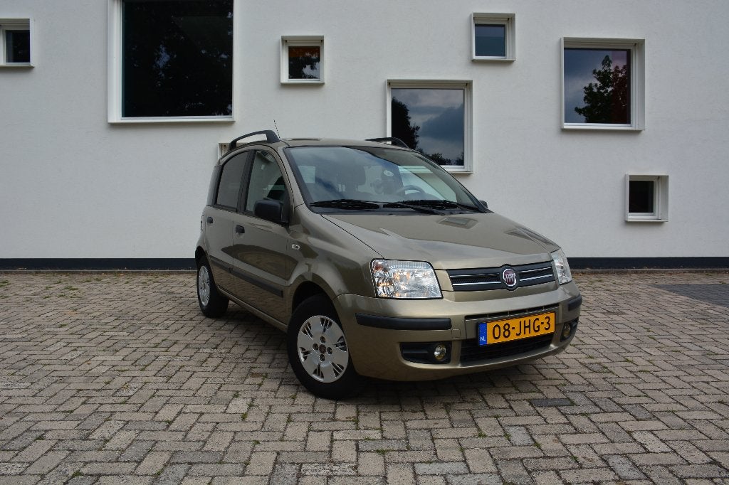 Fiat Panda 1.2 Dualogic 2009 Beige, Stof, 1242 cc, 840 kg, Beige