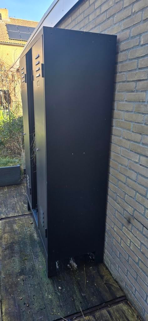 Locker kast., Tuin en Terras, Bergingen en Tuinkasten, Ophalen, Gebruikt, Metaal, Overige typen