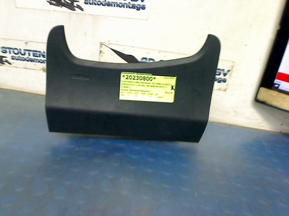 Airbag Knie Links Ford Fiesta 6 (JA8) 2011 34113667, Auto-onderdelen, Interieur en Bekleding, Gebruikt, Henry-Ford-Straße  1, Köln 50735, , Duitsland