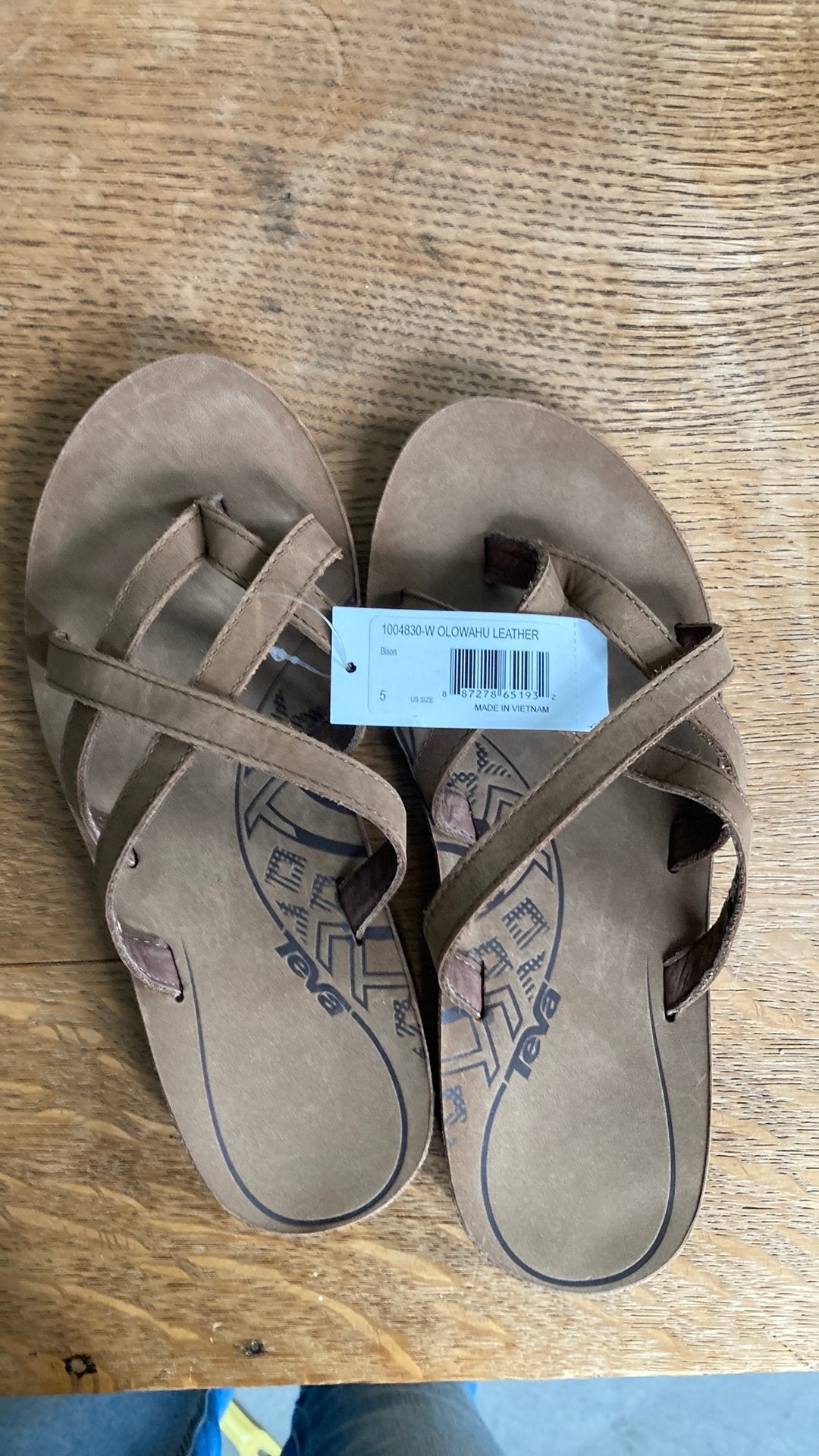 Slippers teva  NIEUW, Slippers, Bruin, Nieuw, Ophalen of Verzenden