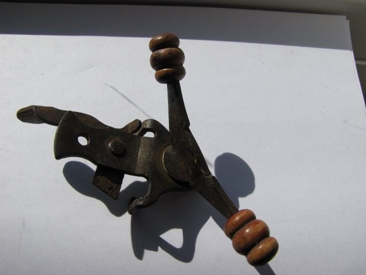 Blik opener, Verzenden