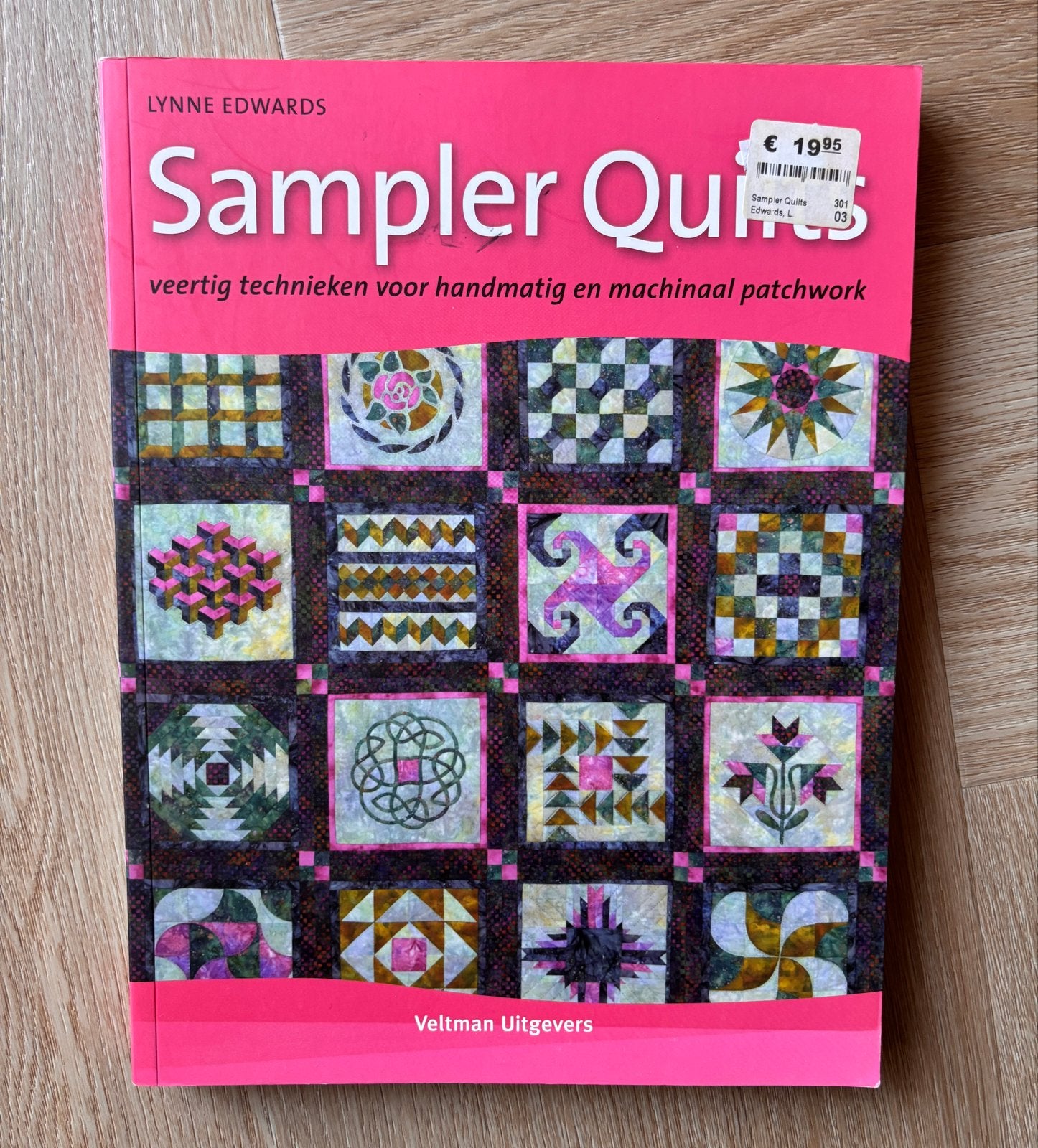 Sampler Quilts - Lynne Edwards (Quilten, Patchwork), Ophalen of Verzenden, Zo goed als nieuw, Borduren en Naaien
