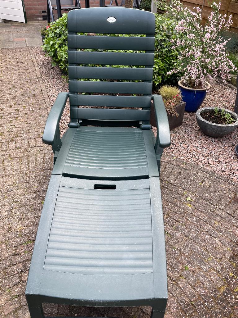 Hartman ligstoel, Ophalen, Gebruikt, Kunststof, Inklapbaar