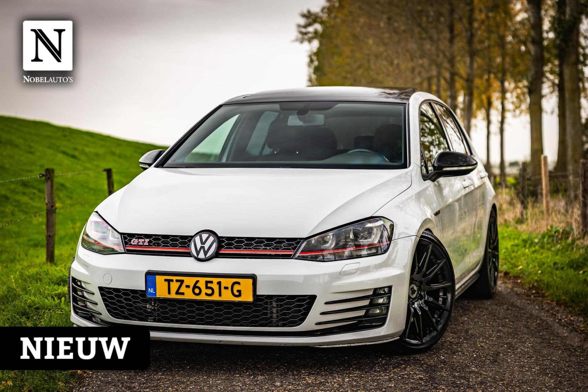 Volkswagen Golf 2.0 TSI GTI Performance|Pano |Leder |Carplay, Auto's, Gebruikt, Euro 6, 4 cilinders, Wit