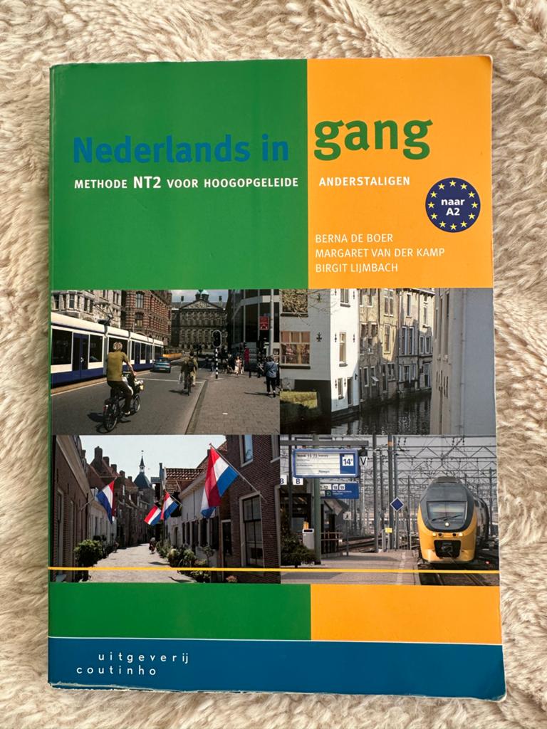 Nederlands in gang - Methode NT2 voor hoogopgeleide, Ophalen of Verzenden, Alpha, Zo goed als nieuw, HBO