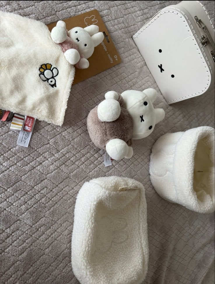 Miffy Nijntje Knuffels en Accessoires Set, Kinderen en Baby's, Overige merken, Konijn, Nijntje, Ophalen of Verzenden