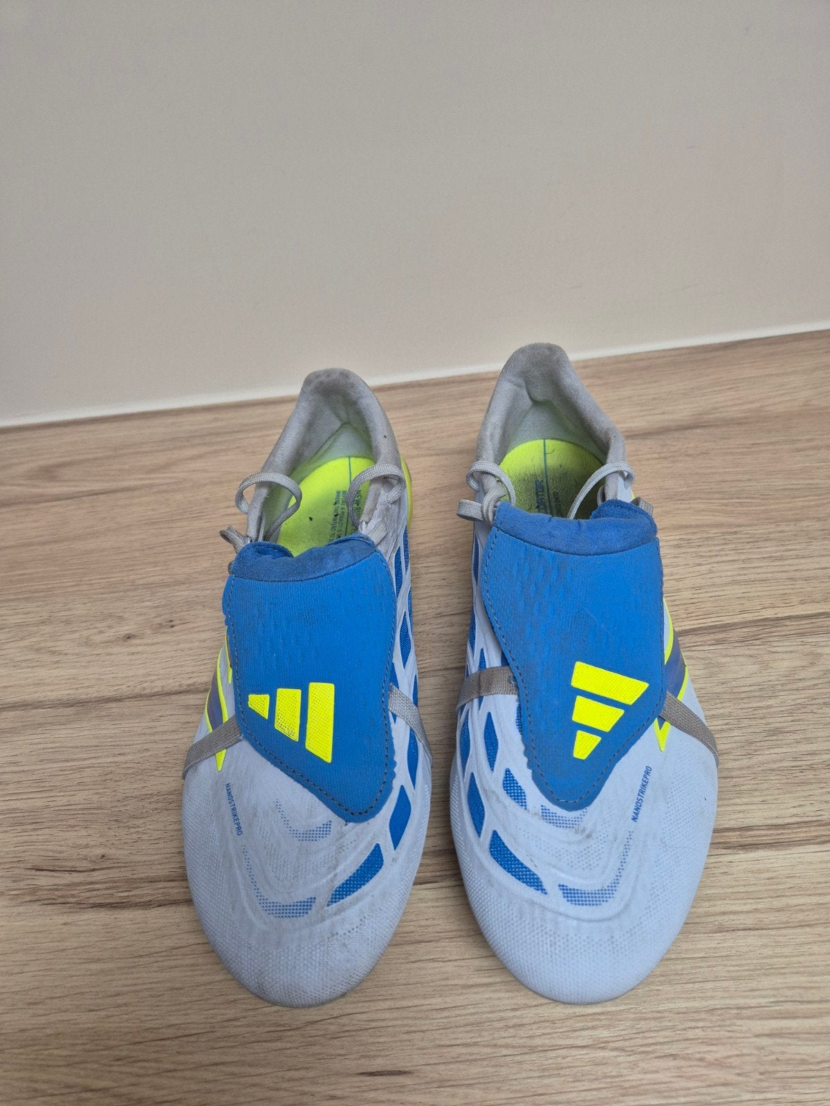 Adidas Predator voetbalschoenen maat 43 ⅓, Maat XS of kleiner, Schoenen, Ophalen of Verzenden, Zo goed als nieuw