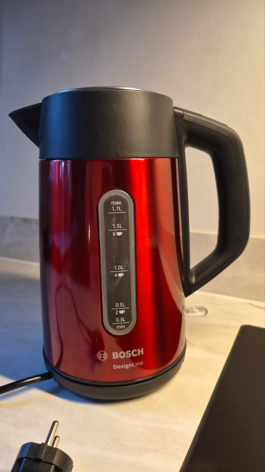 Waterkoker Bosch DesignLine, 1 tot 2 liter, Ophalen of Verzenden, Zo goed als nieuw