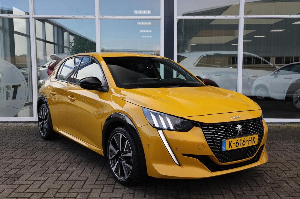 Peugeot 208 1.2 PureTech GT|Automaat|Camera|Navi|LED|Apple c, 101 pk, Gebruikt, Euro 6, 49 €/maand