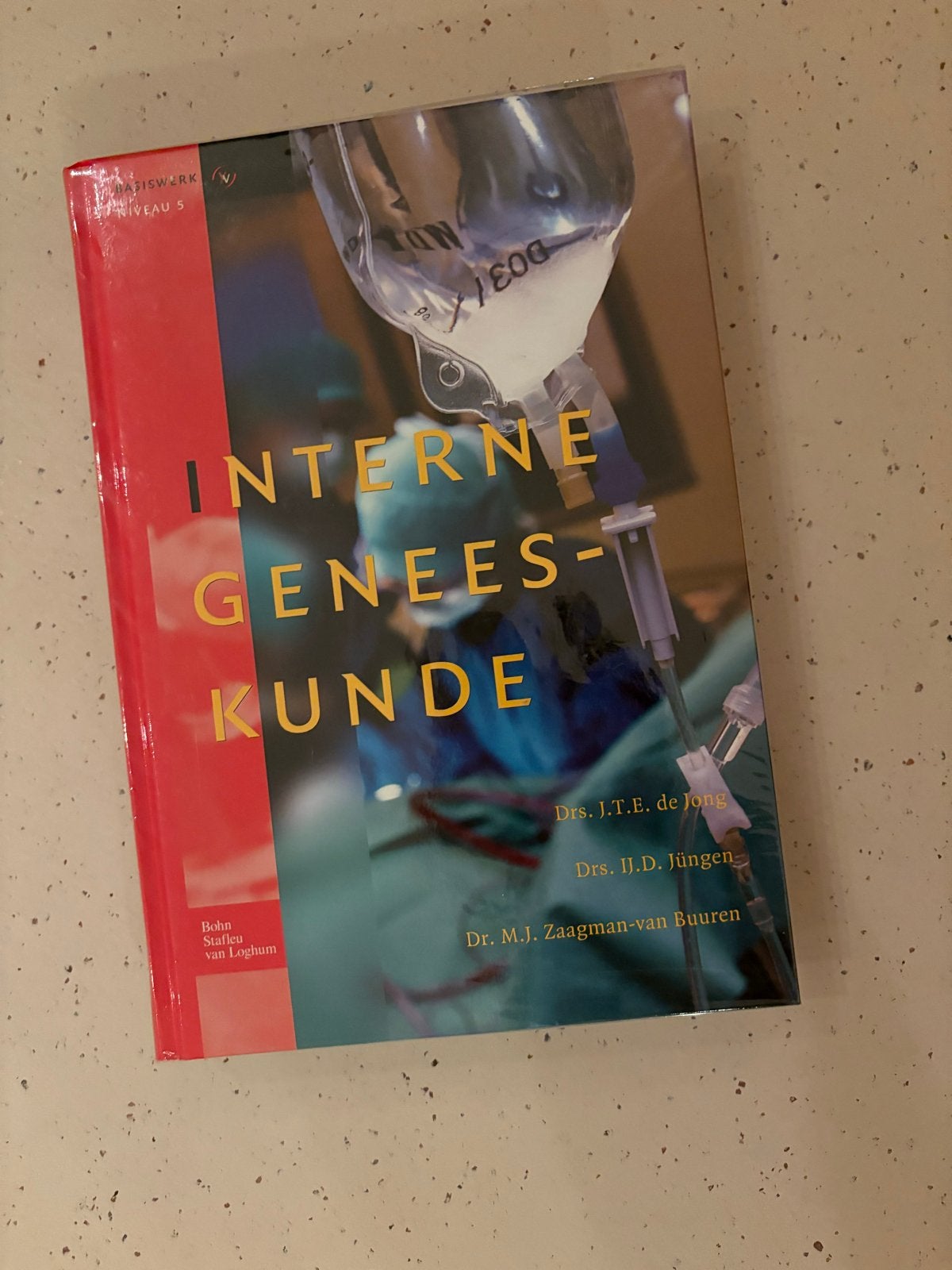 Interne Geneeskunde - Studieboek, Boeken, Ophalen of Verzenden, Beta, Zo goed als nieuw, HBO