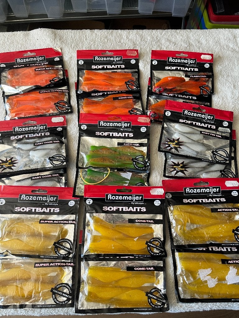 adv 922 / NIEUW mixset 18 pakjes shads ROZEMEIJER, Watersport en Boten, Hengelsport | Roofvissen, Ophalen of Verzenden, Nieuw