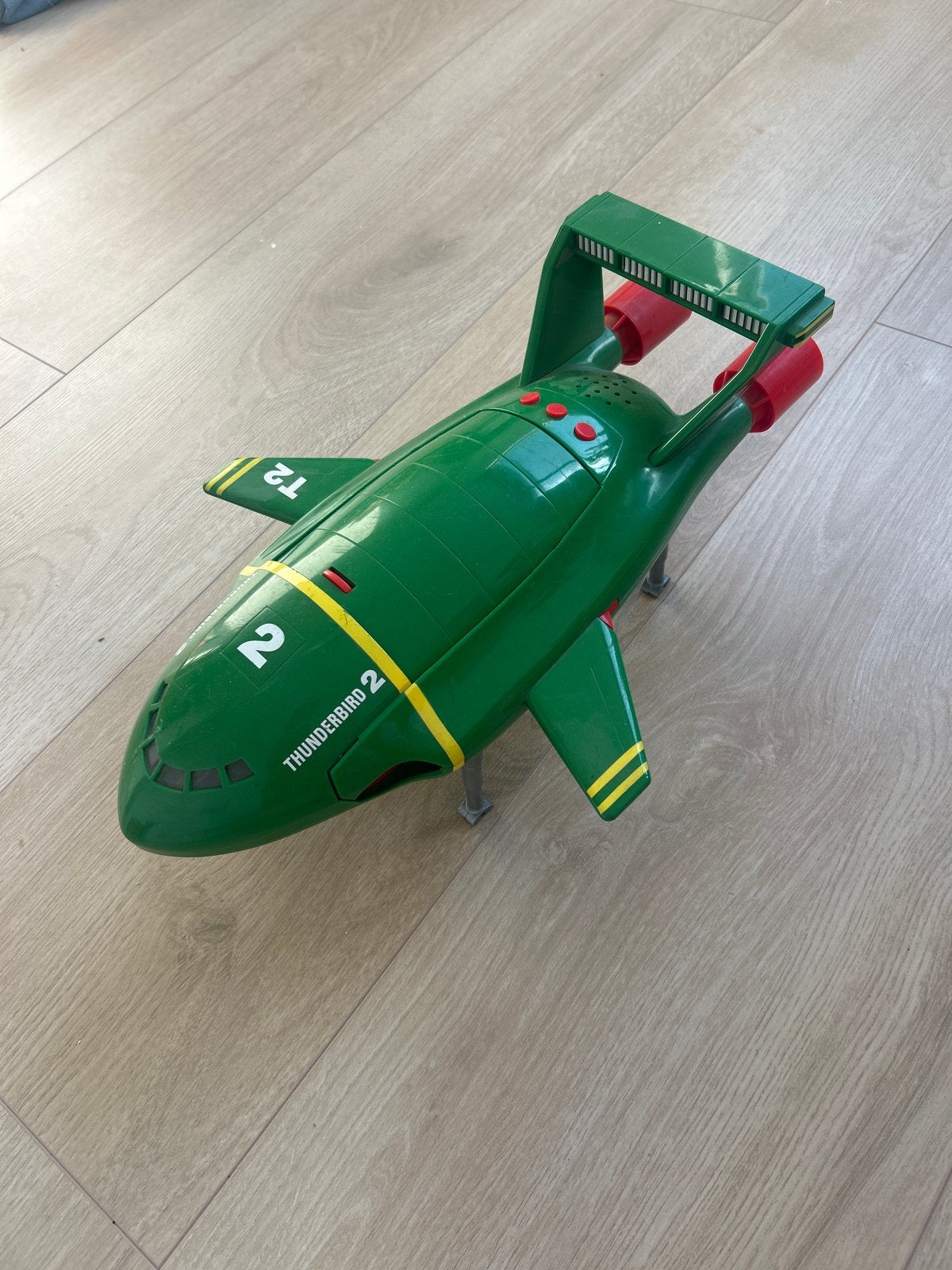 Thunderbird 2 speelgoedvliegtuig, Ophalen, Gebruikt