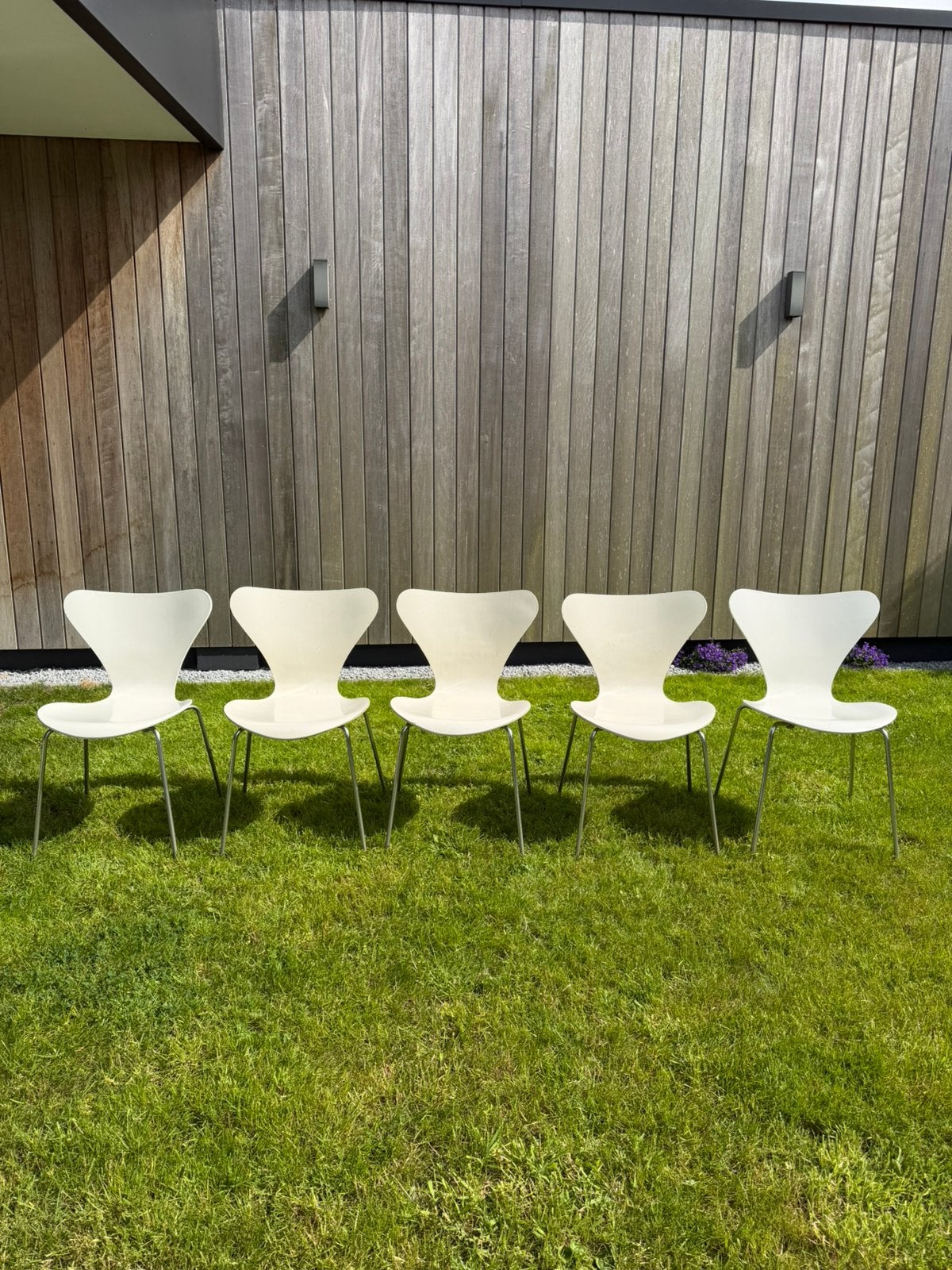 Fritz Hansen Vlinderstoelen 5 stuks, Huis en Inrichting, Stoelen, Ophalen, Zo goed als nieuw, Wit, Hout