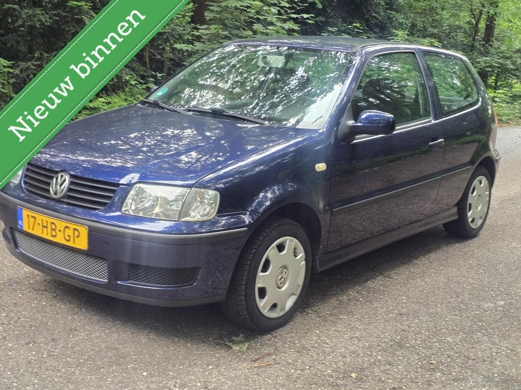 Volkswagen Polo 1.4-16V Trendline, 450 kg, 4 cilinders, 918 kg, Blauw