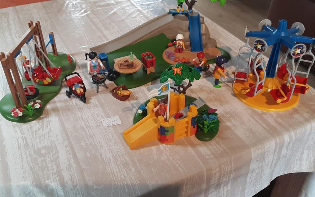 5024 speeltuin met scatebaan, Kinderen en Baby's, Speelgoed | Playmobil, Ophalen of Verzenden, Zo goed als nieuw