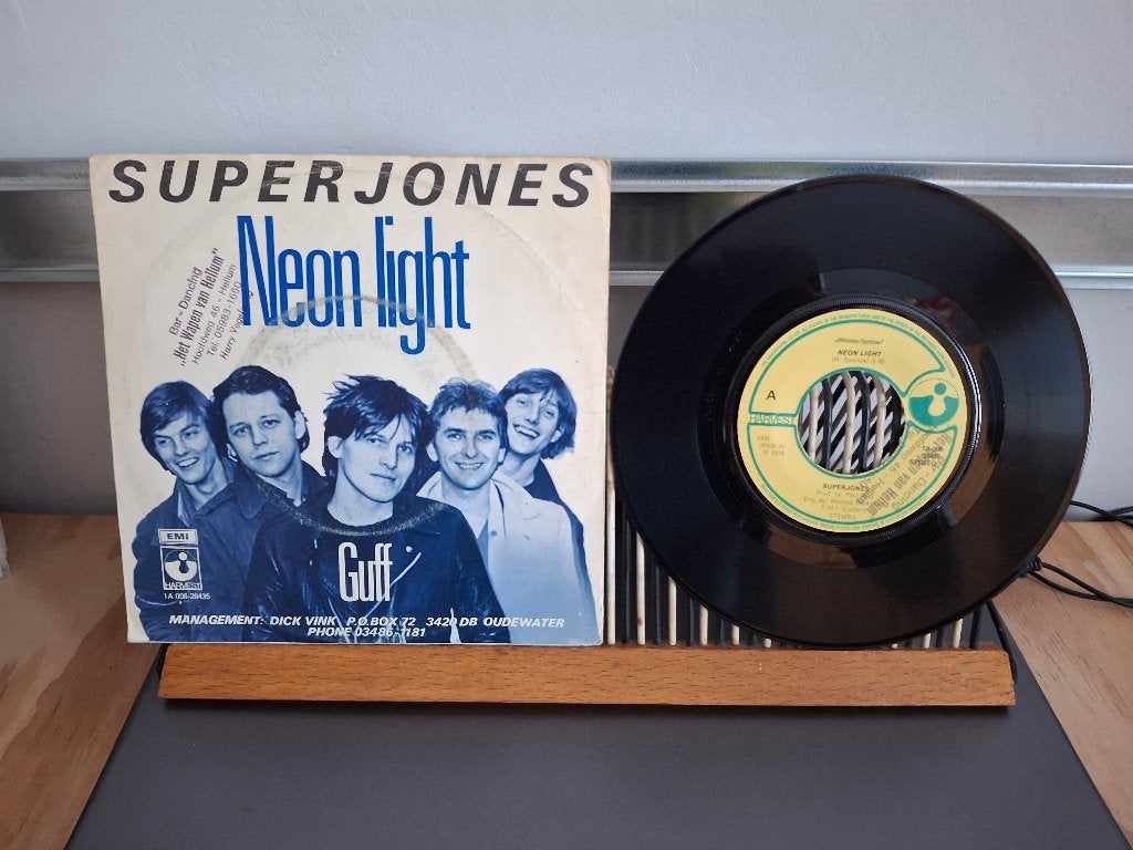 Super Jones-Neon light(27) 1 euro vaste prijs, Ophalen of Verzenden, Zo goed als nieuw, Pop