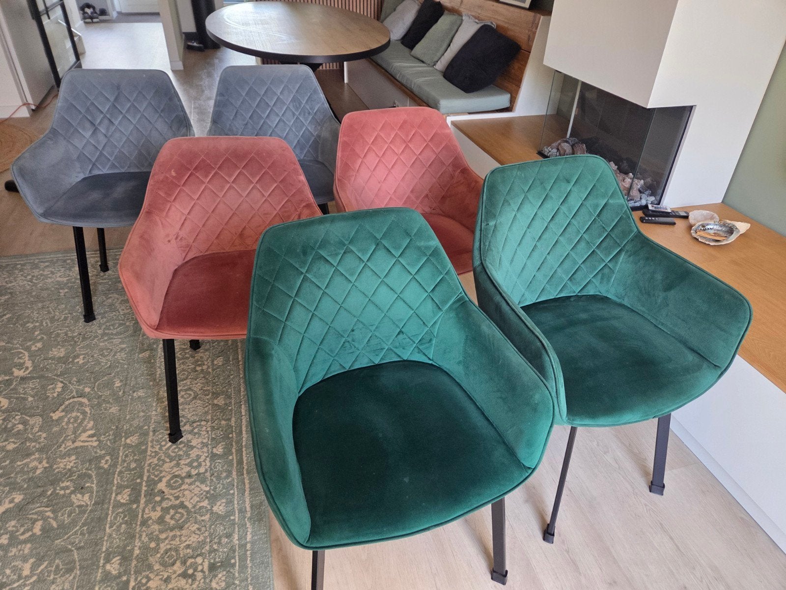 Set van 6 velvet stoelen in blauw, roze en groen, Ophalen, Overige kleuren, Zo goed als nieuw, Stof