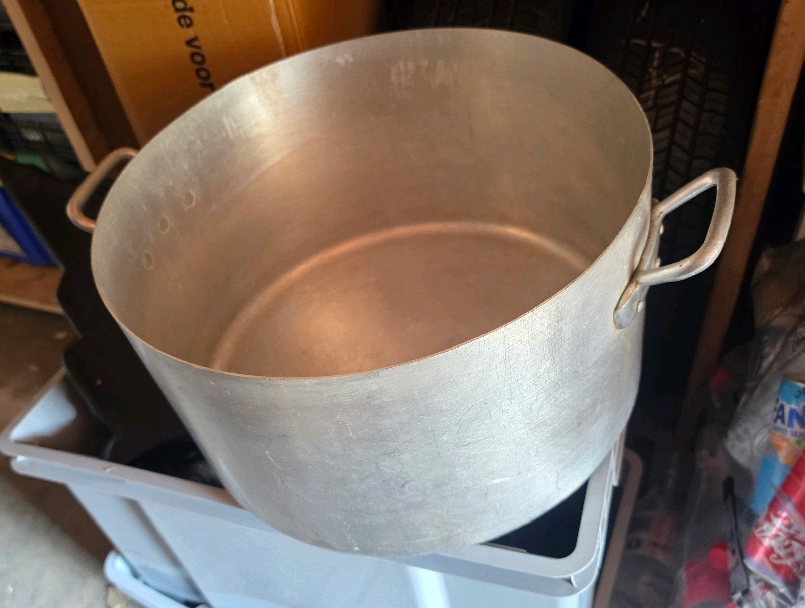 Grote Aluminium Pannen met Deksel (26L, 36L, 50L), Met deksel, Ophalen, Aluminium, Kookpan