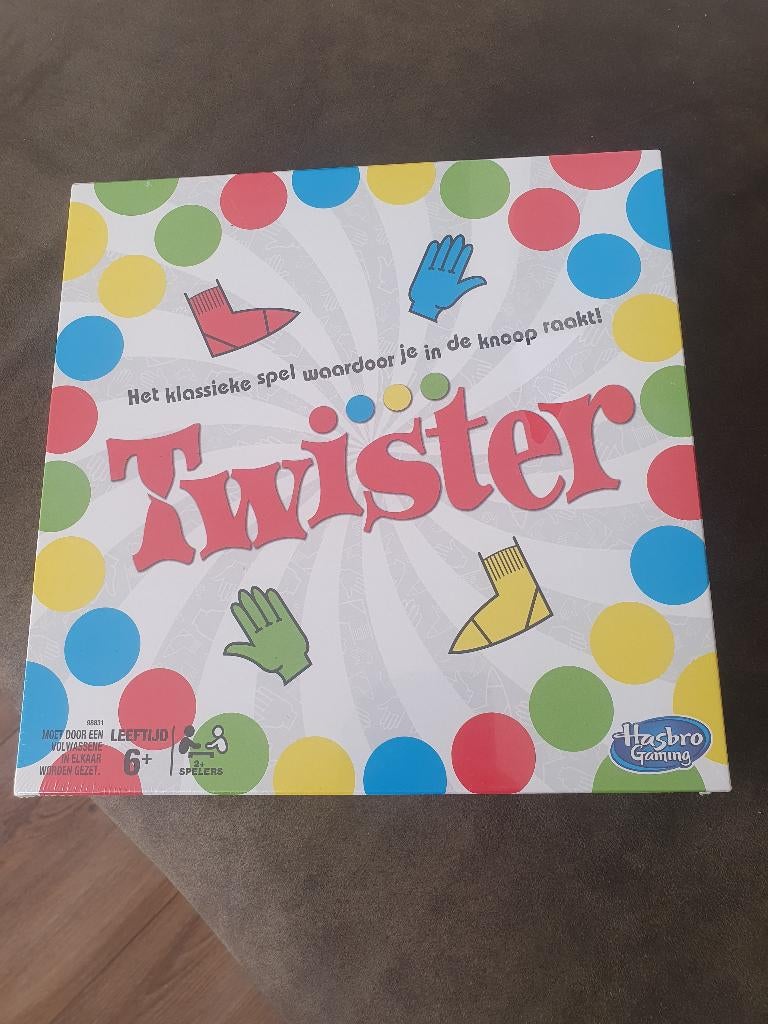 Spel Twister, Ophalen, Nieuw