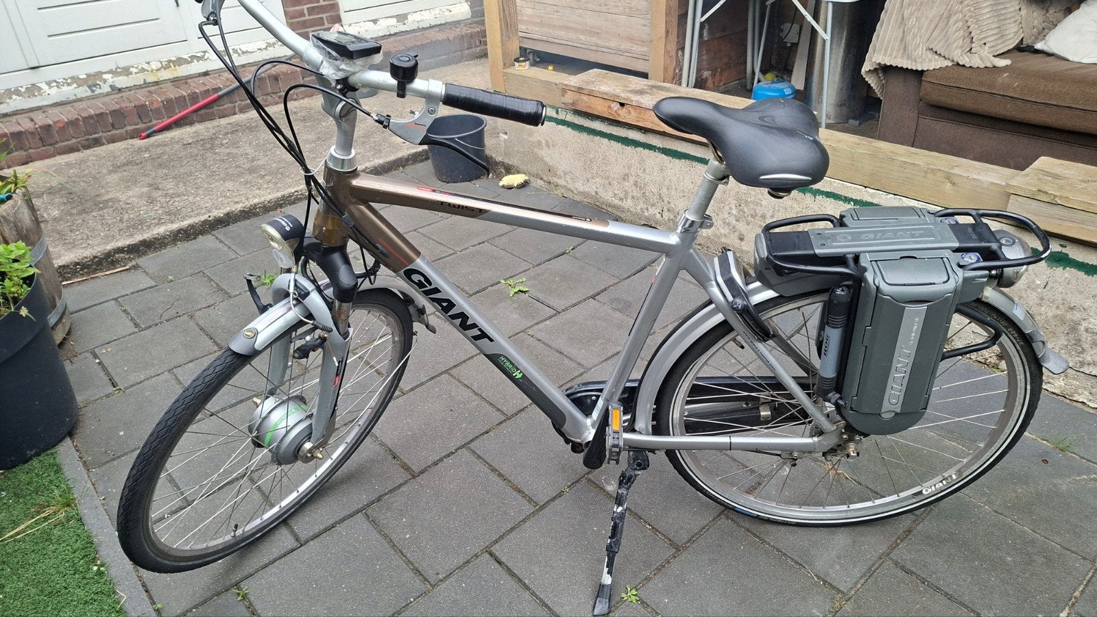 Giant elektrische fiets - batterijverbinding los, Ophalen, Minder dan 30 km per accu, Gebruikt, Giant