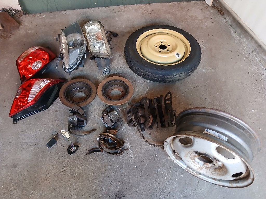 onderdelen Mitsubishi Outlander bwjr 2003-2008, Ophalen, Gebruikt, Mitsubishi