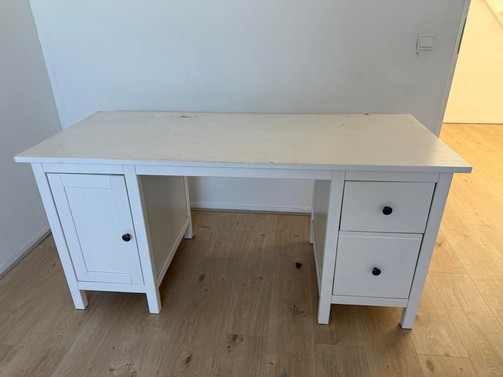 Wit bureau met lades en kast - 156x65 cm, Huis en Inrichting, Bureaus, Gebruikt, Computerbureau, Overige merken, Modern, Hout