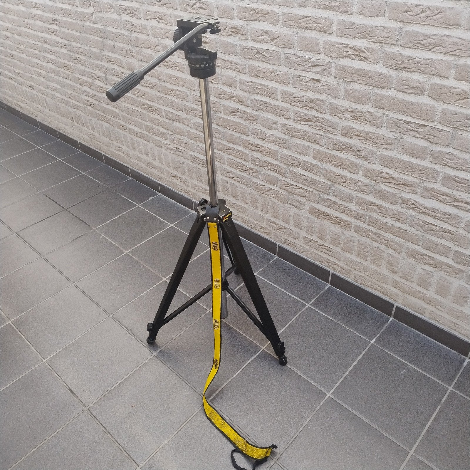 Statief, Audio, Tv en Foto, Fotoalbums en Accessoires, Ophalen of Verzenden, Gebruikt