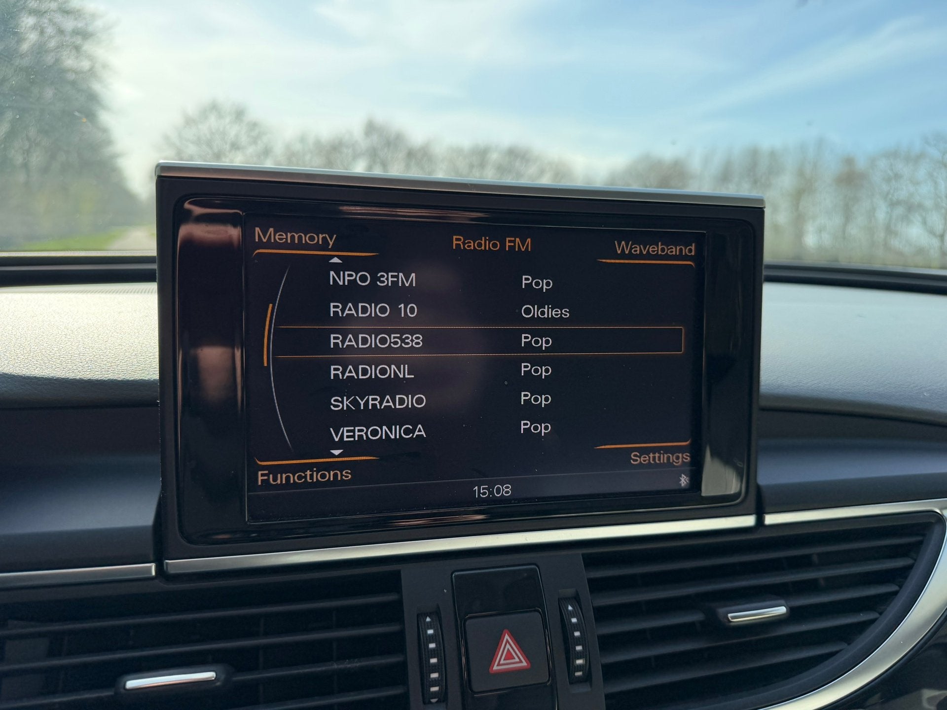 Foto 21 van Audi A6 3.0 TFSI quattro S-Line | Schuif/Kanteldak + Lederbe