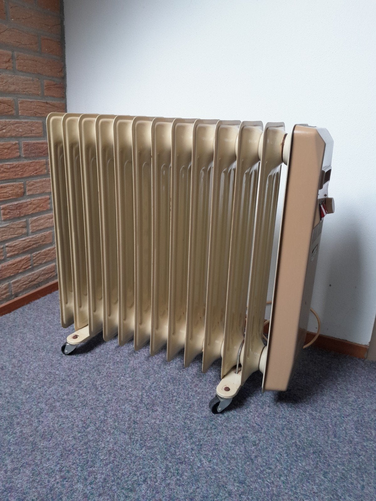 Zanker Forbach Oliegevulde Radiator - Made in Holland, Ophalen, Gebruikt, Radiator, 60 tot 150 cm