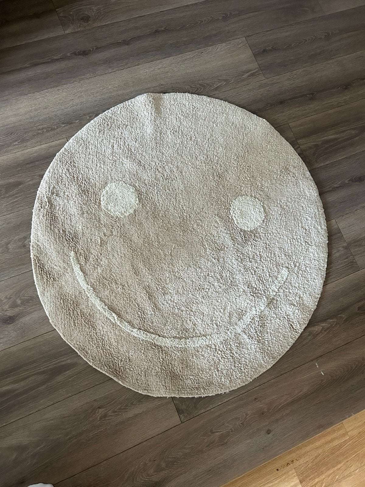 Rond vloerkleed Kwantum, Ø100 cm, smiley, zo goed als nieuw, Ophalen, 50 tot 100 cm, Beige, Rond