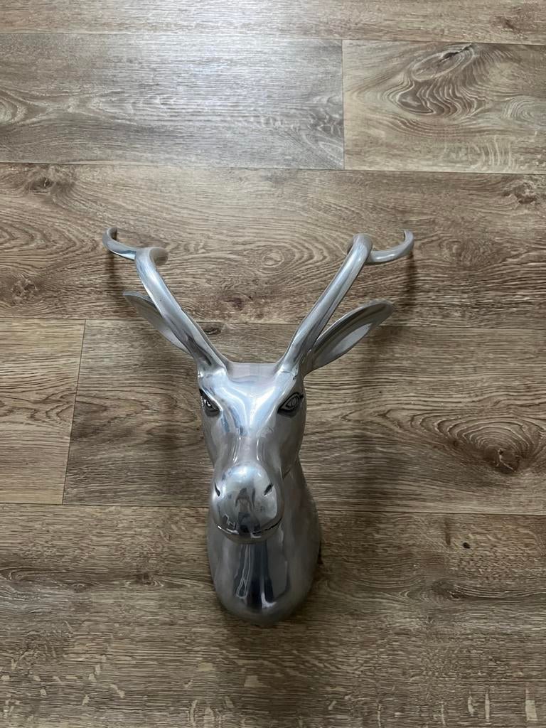 Zilverkleurig hert hoofd van een hert - Wanddecoratie, Huis en Inrichting, Woonaccessoires | Overige, Zo goed als nieuw, Metaal