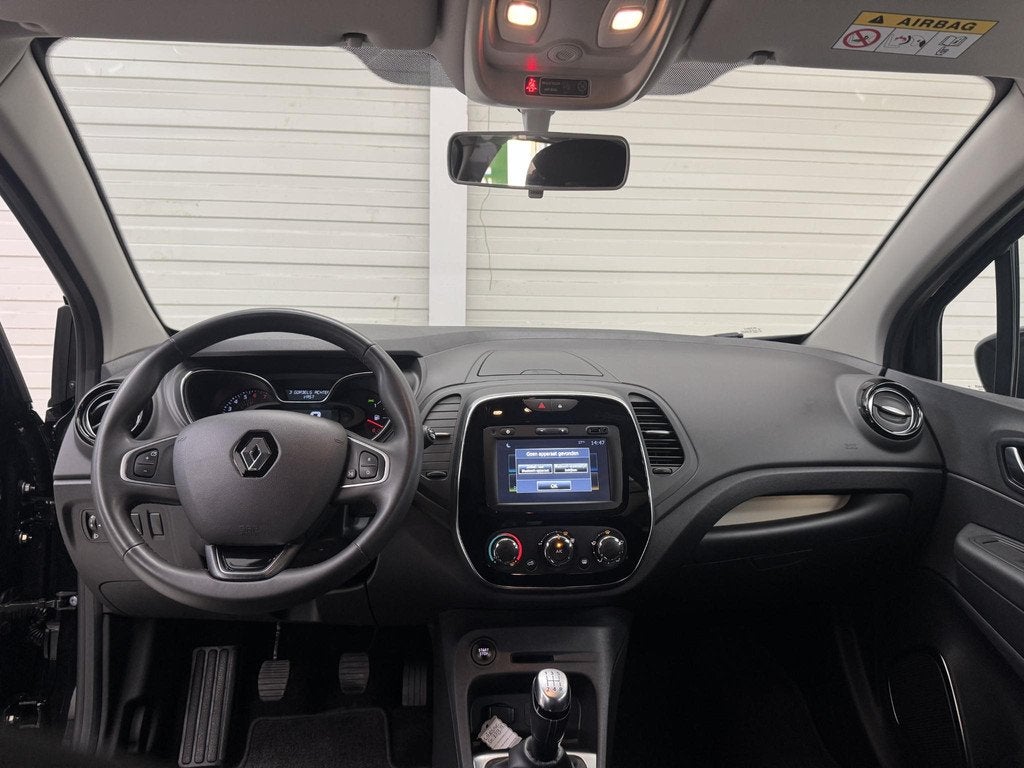 Renault Captur 0.9 TCe Limited / Dealer Onderhouden / Naviga, Auto's, Renault, Voorwielaandrijving, 898 cc, Stof, Gebruikt