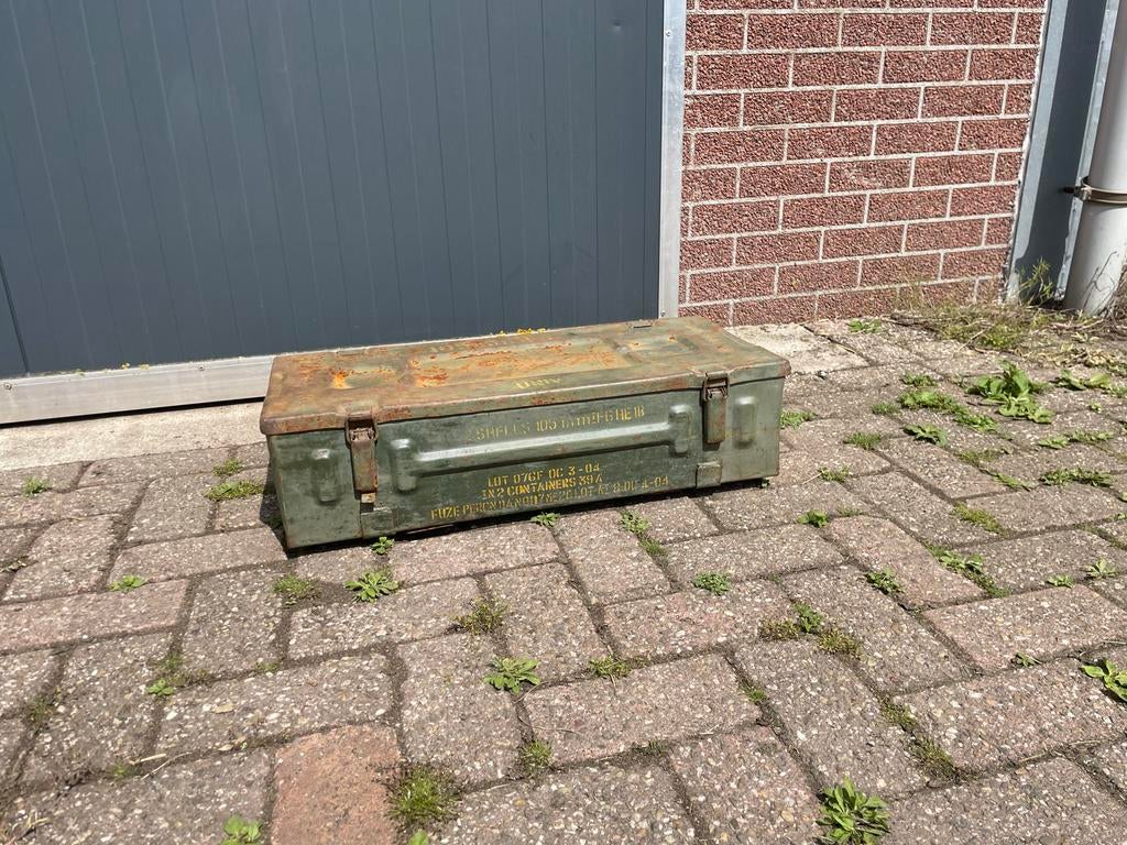 Munitiekist 105 MM SHELLS - UNIEK MILITARIA ITEM, Tuin en Terras, Ophalen, Zo goed als nieuw