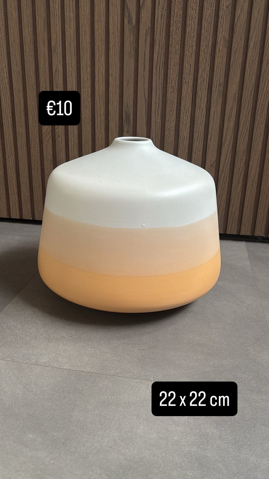 Grote keramieken vaas – wit/beige – 22 x 22 cm, Ophalen of Verzenden