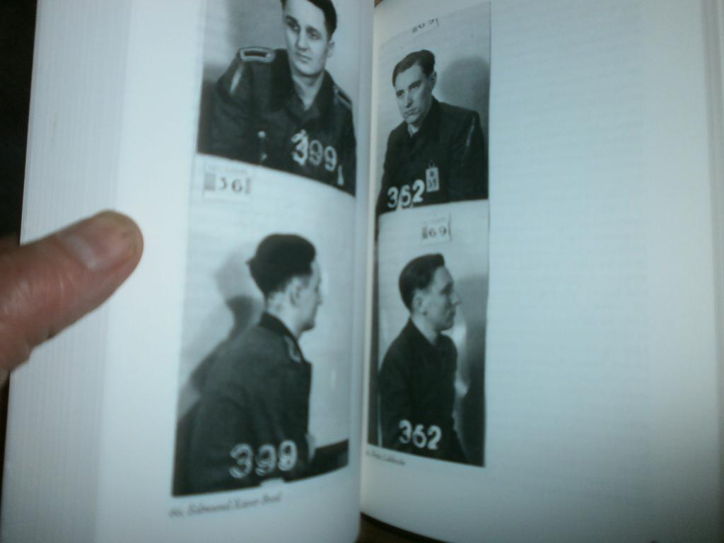 de bewakers van westerbork met fotos, Ophalen of Verzenden, Tweede Wereldoorlog, Nieuw, Overige onderwerpen