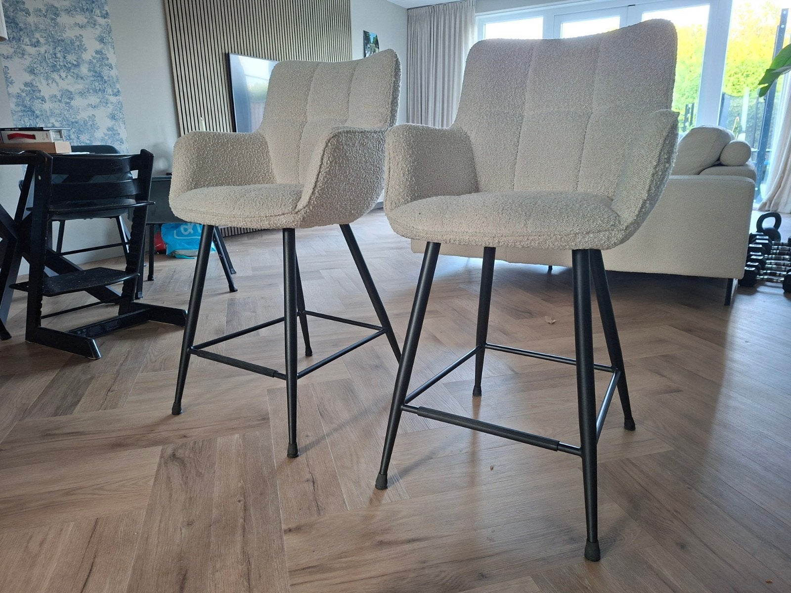 Set van 2 moderne barstoelen, Huis en Inrichting, Barkrukken, Zo goed als nieuw, 90 cm of meer, Metaal, 2 krukken, Ophalen