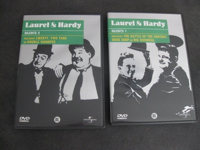 LAUREL & HARDY - SILENTS BOX 1 met BOX 2, Alle leeftijden, Ophalen, Zo goed als nieuw, Actiekomedie