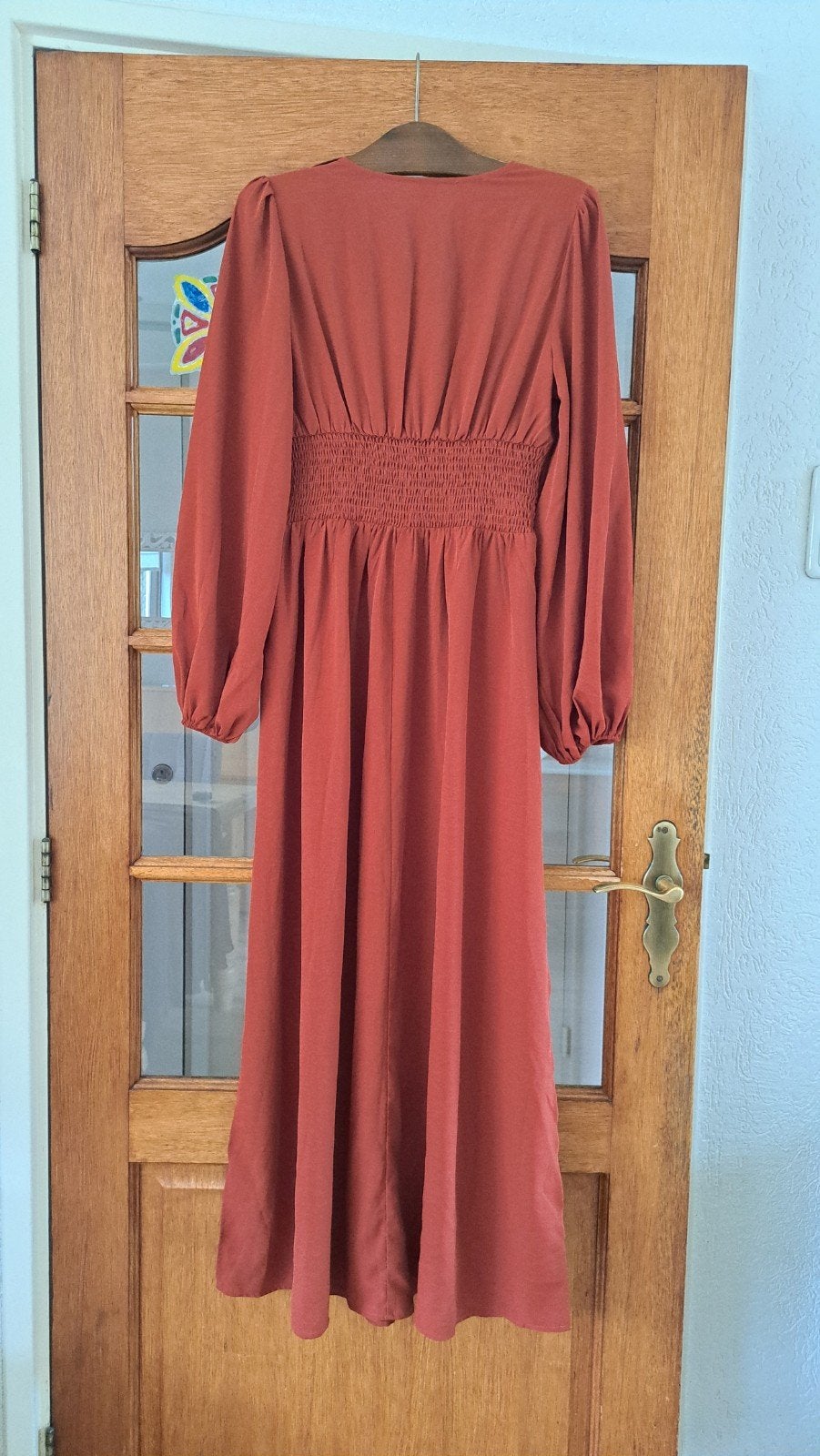Elegante maxi-jurk met lange mouwen en split - Maat S, Kleding | Dames, Jurken, Ophalen of Verzenden, Zo goed als nieuw, Maat 36 (S)