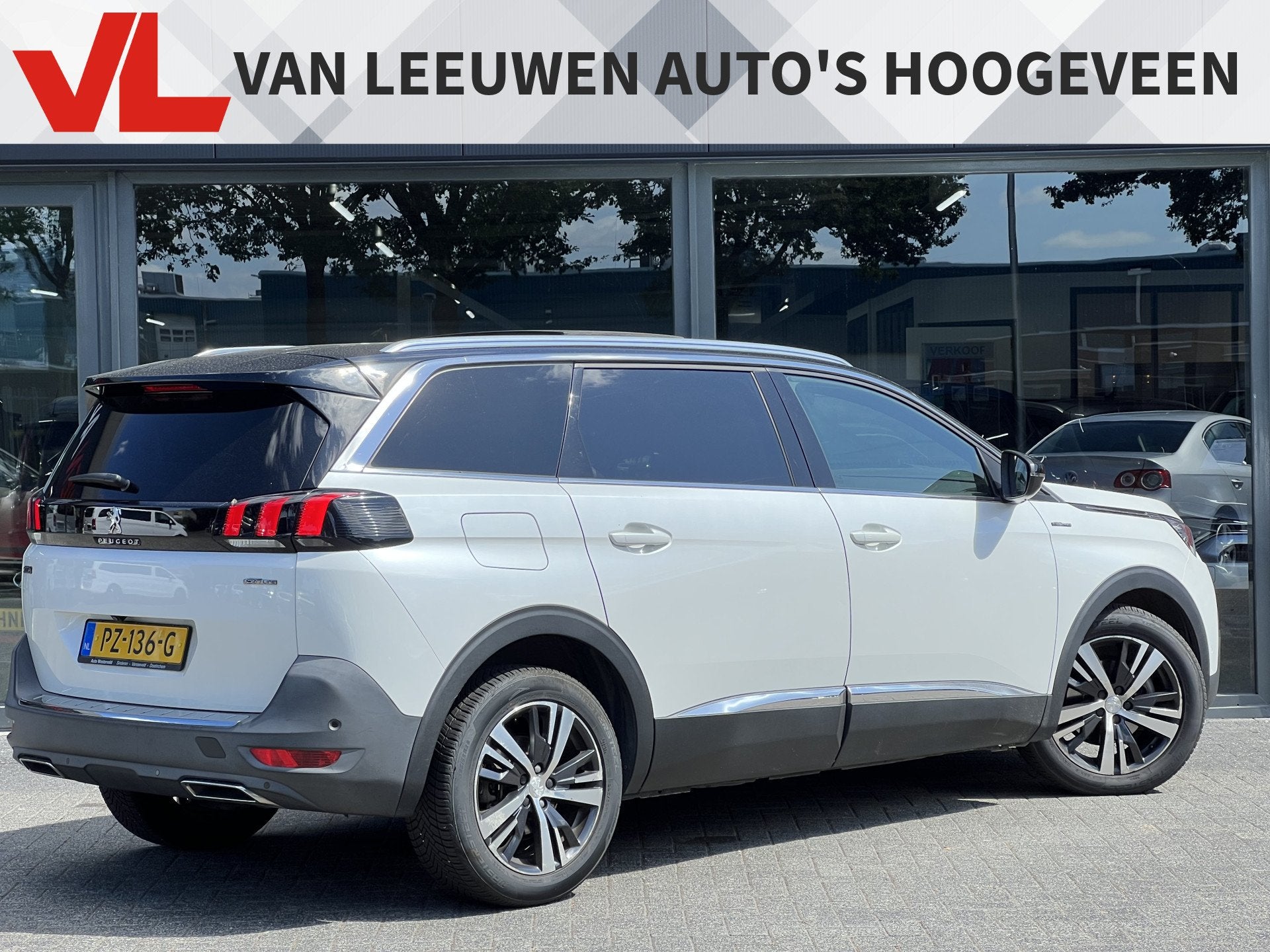 Peugeot 5008 1.6 e-THP GT-Line | Nieuw binnen | Pano | Camer, 1350 kg, Gebruikt, 4 cilinders, Wit